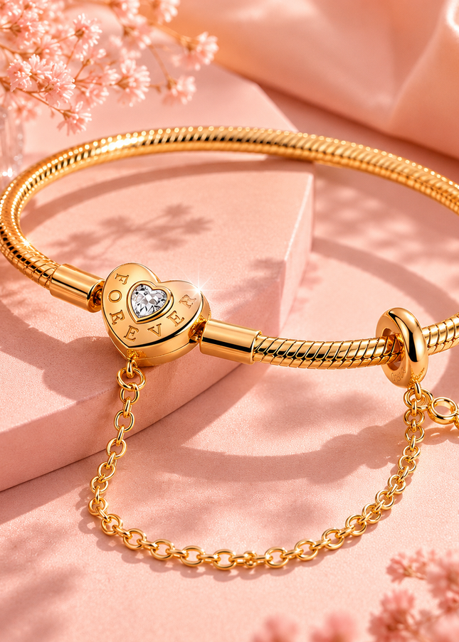 Pulsera Corazón Forever Dorada